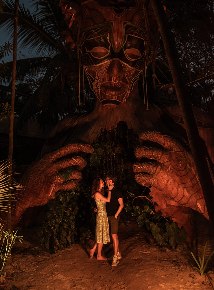 Mexiko Rundreise Tulum Ven a la Luz Statue